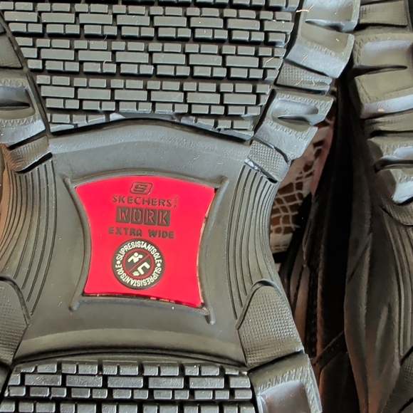 Skechers Men's Black Work Shoes - Picture 8 of 9